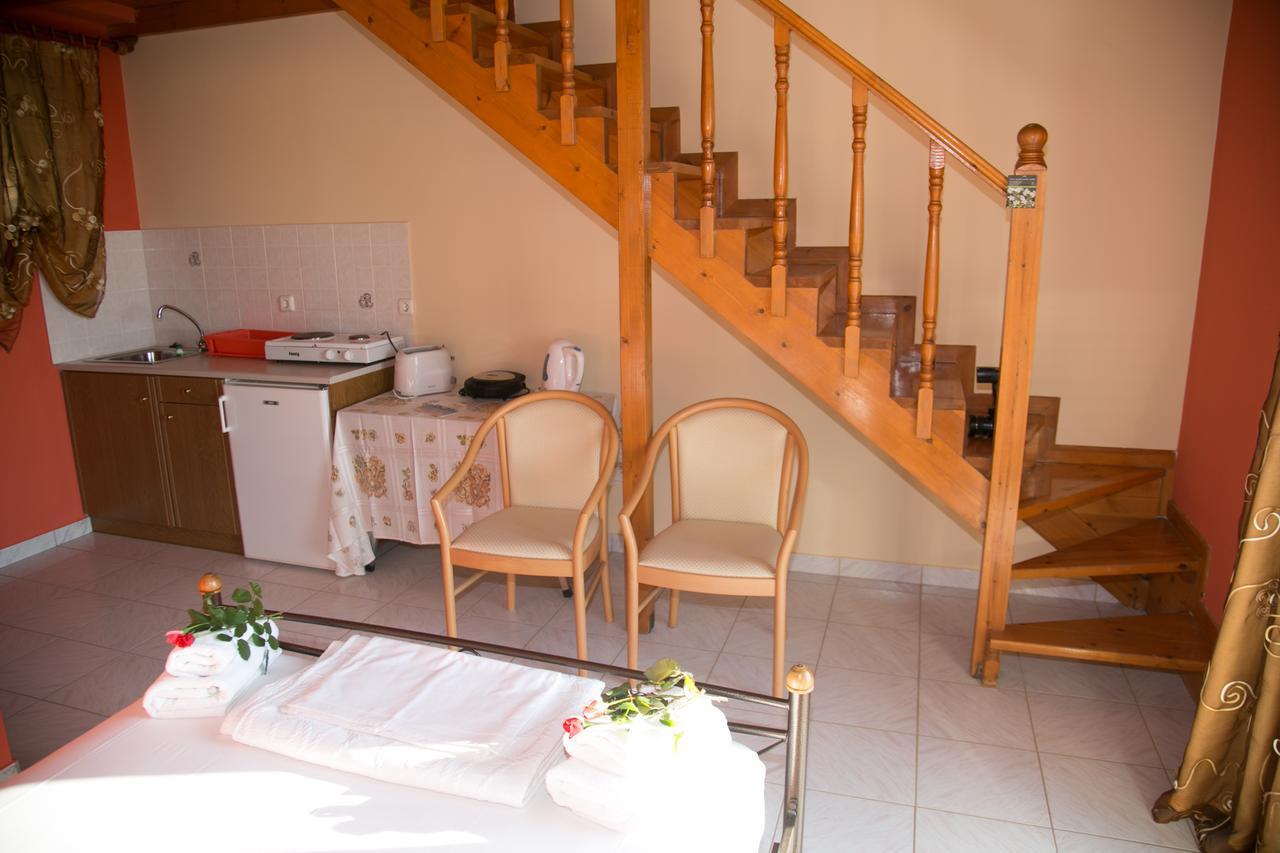 Almyros Studios & Apartments Kounopetra 외부 사진