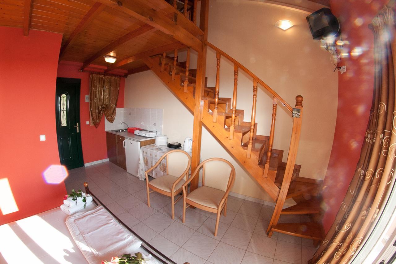 Almyros Studios & Apartments Kounopetra 외부 사진